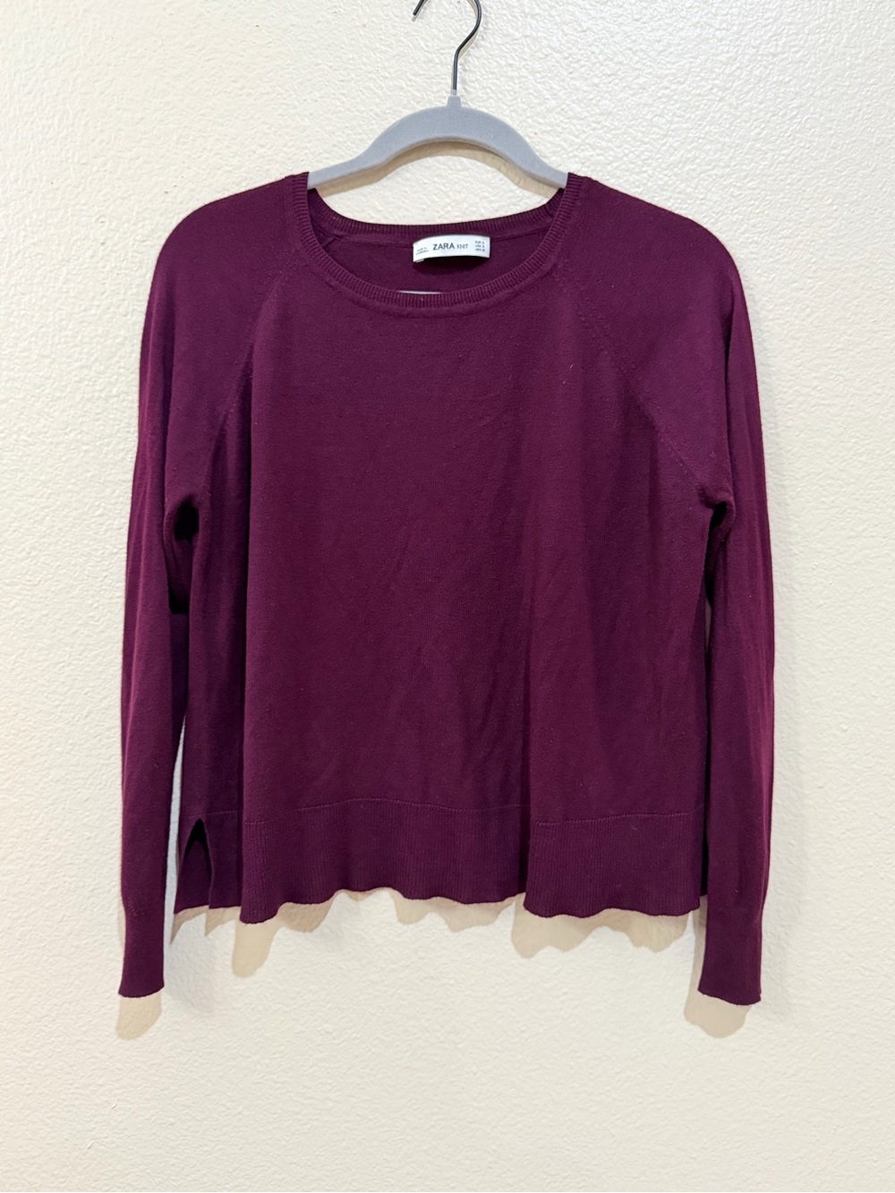 Zara Knit Lightweight Burgundy Thin Crewneck Sweater Size S